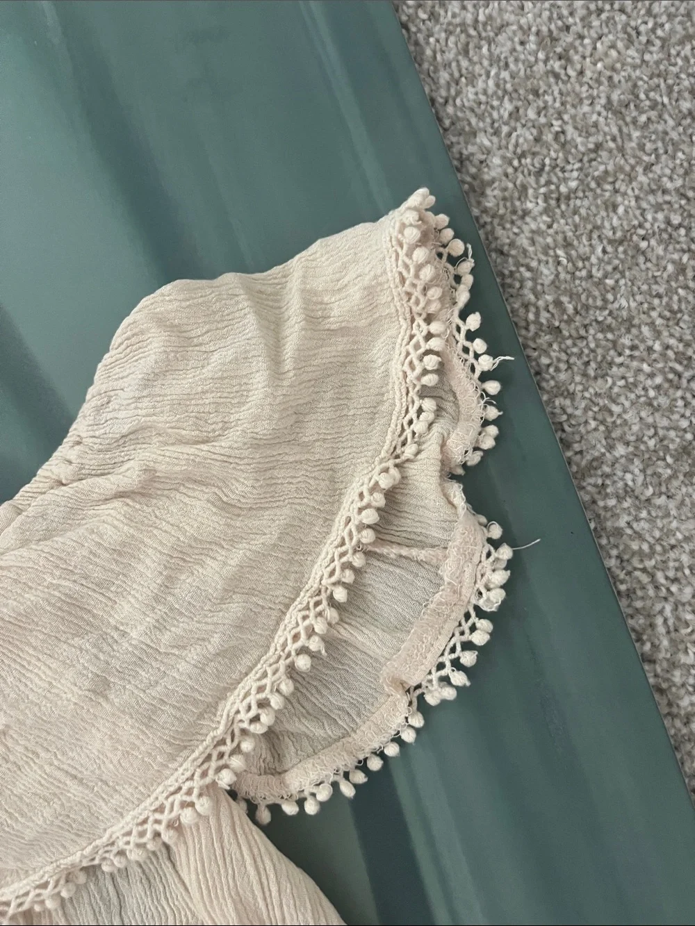 iris Cream Off-Shoulder Ruffle Crop Top - Picture 4 of 6